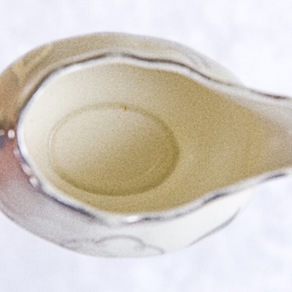 VINTAGE Sandland Ware Creamer and Sugar Bowl 1949 Mini Set CUTE SWEET CH… - Picture 9 of 9